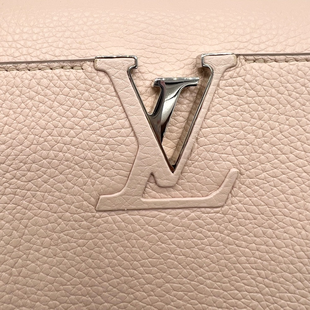 Louis Vuitton French Rose Capucines MM - Picture 4 of 17